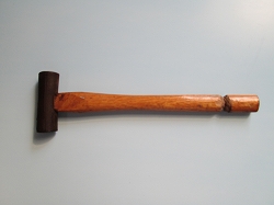 �n���}�[�i�����j